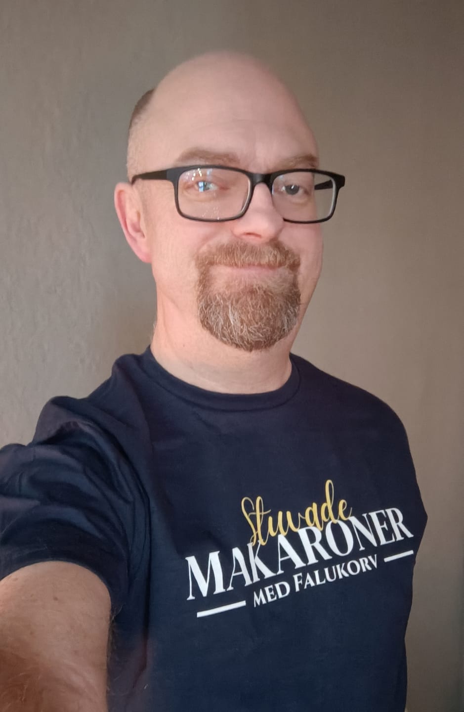 Customer photo review of Stuvade makaroner med falukorv - T-shirt