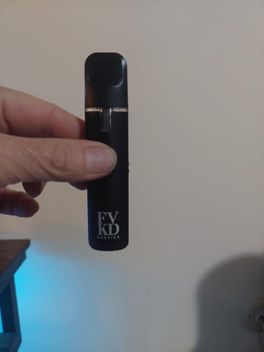Customer photo review of FVKD EXOTICS THCA ROSIN DISPOSABLE  | 3.5g.