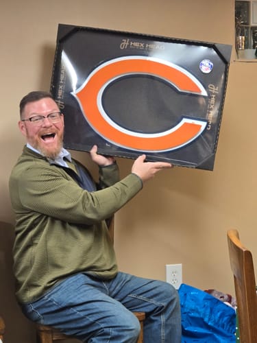 Customer photo review of Chicago Bears "C" 3D Vintage Metal Wall Art