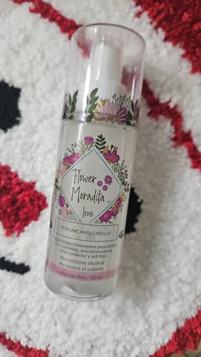 Customer photo review of Kit 3 Perfumes para cabello + Perfume travel size y seda reparadora de REGALO