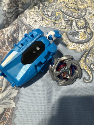 Customer photo review of Beyblade X BX-34 Starter Cobalt Dragoon 2-60 Cyclone