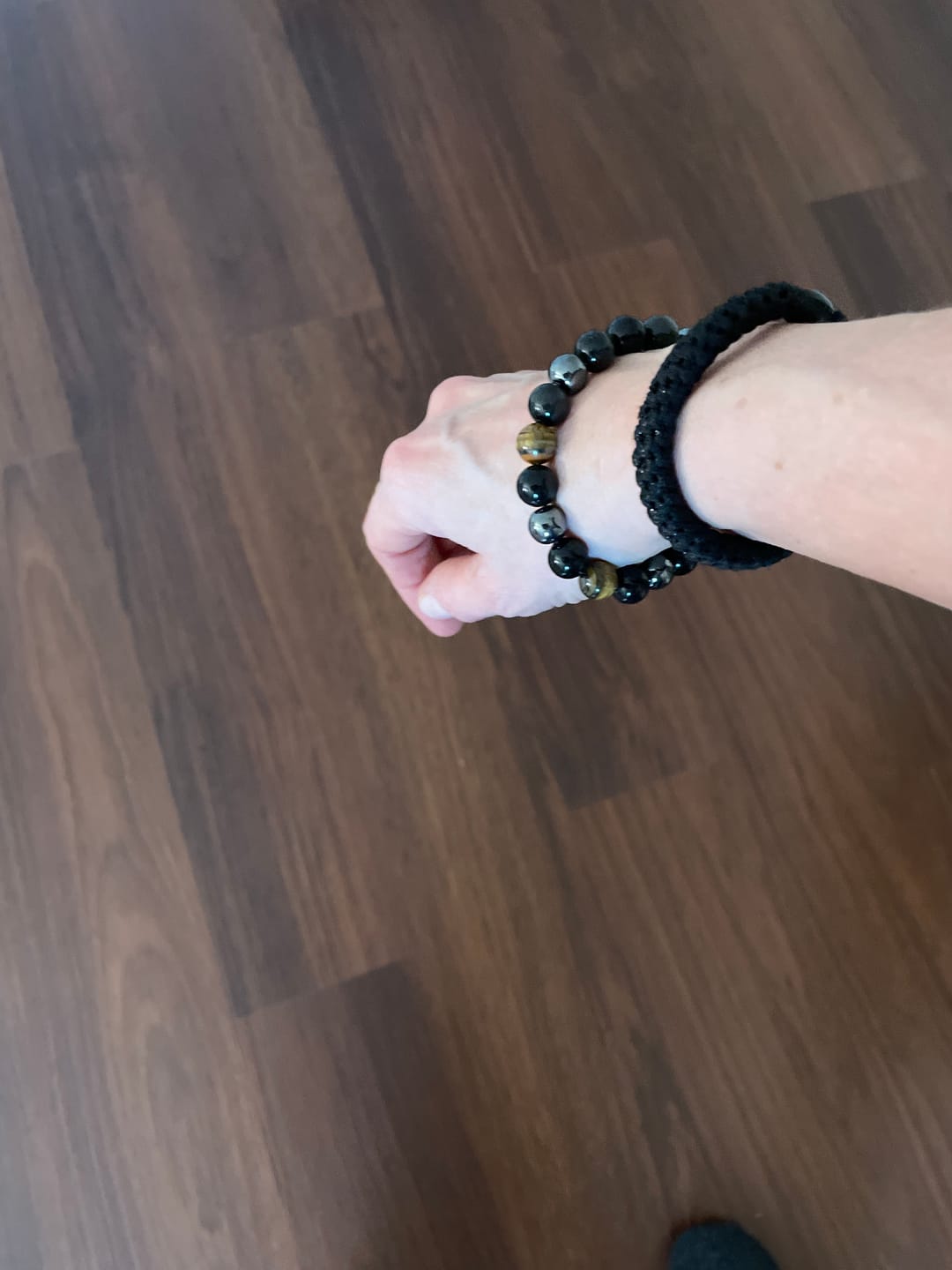 Customer photo review of DREIFACHER SCHÜTZER Tigerauge - Hämatit - Schwarzer Obsidian