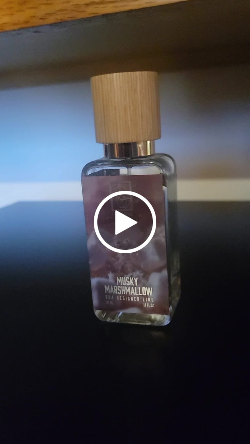 Customer video review of Musky Marshmallow