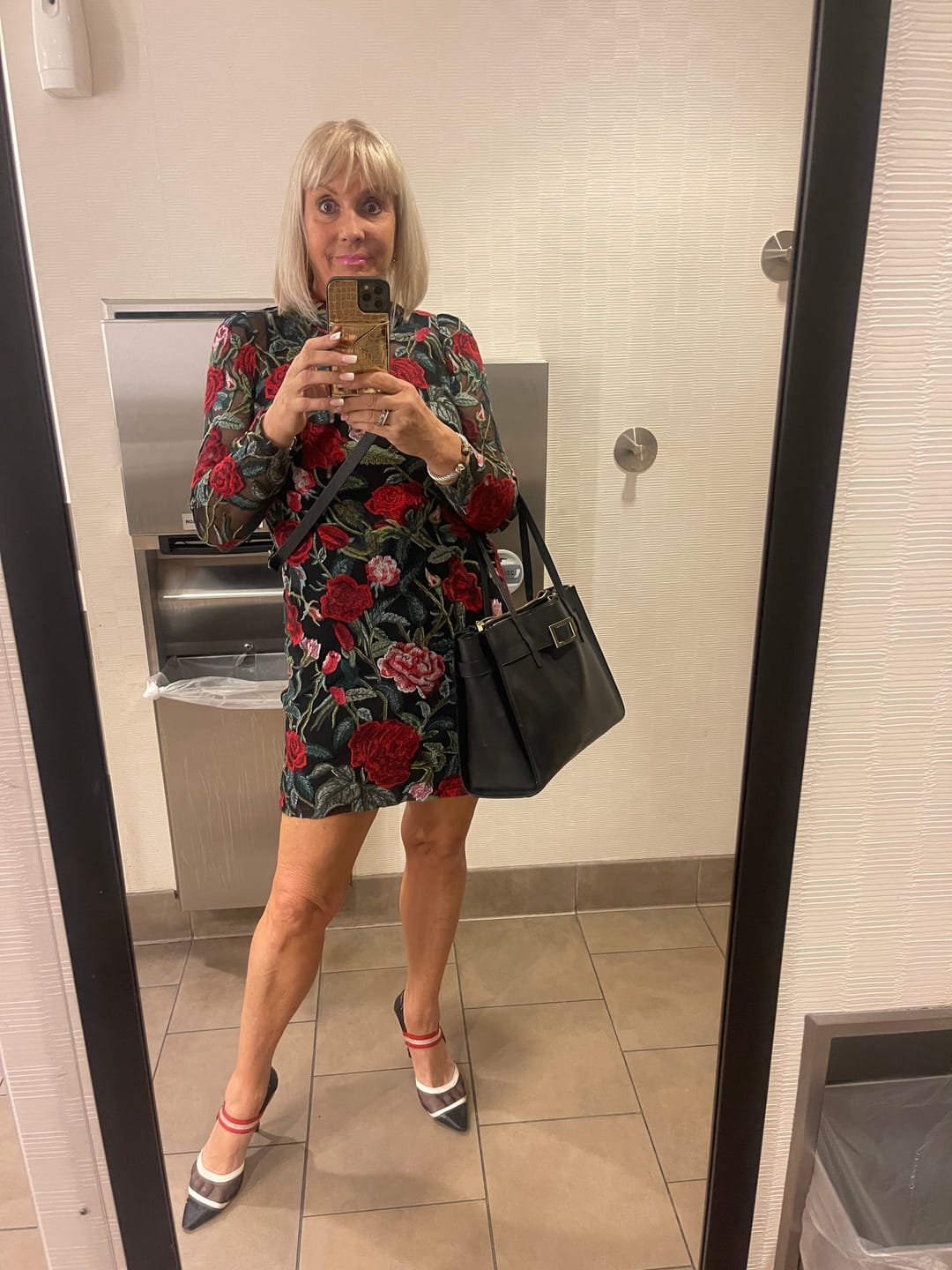Customer photo review of PLAY - FREE HUGGING SEAMLESS TIGHTS - DOTS
