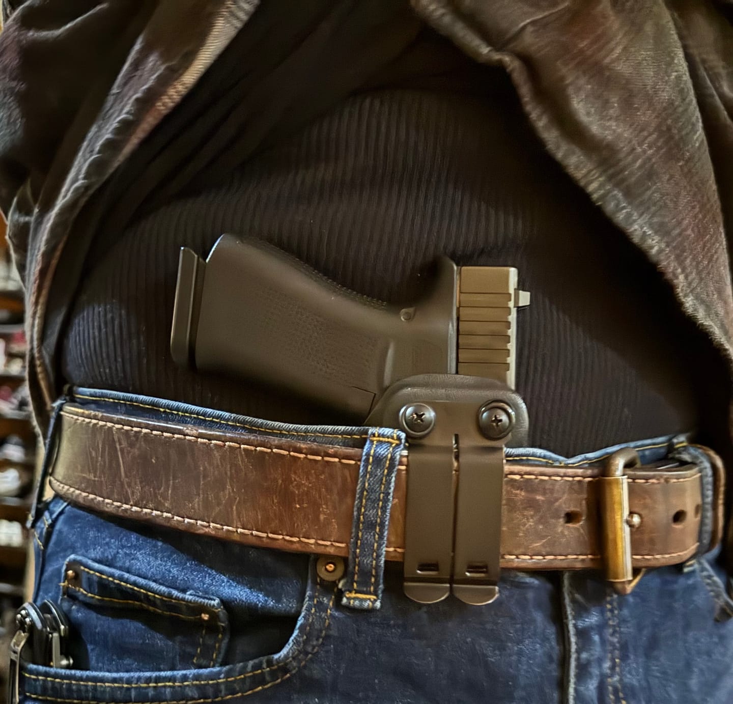 the best glock 43x holster Victor V. review of Breakout 2.0 IWB Holster | Rapid Access, Complete Concealment, and All-Day Comfort! photo 1 out of 3