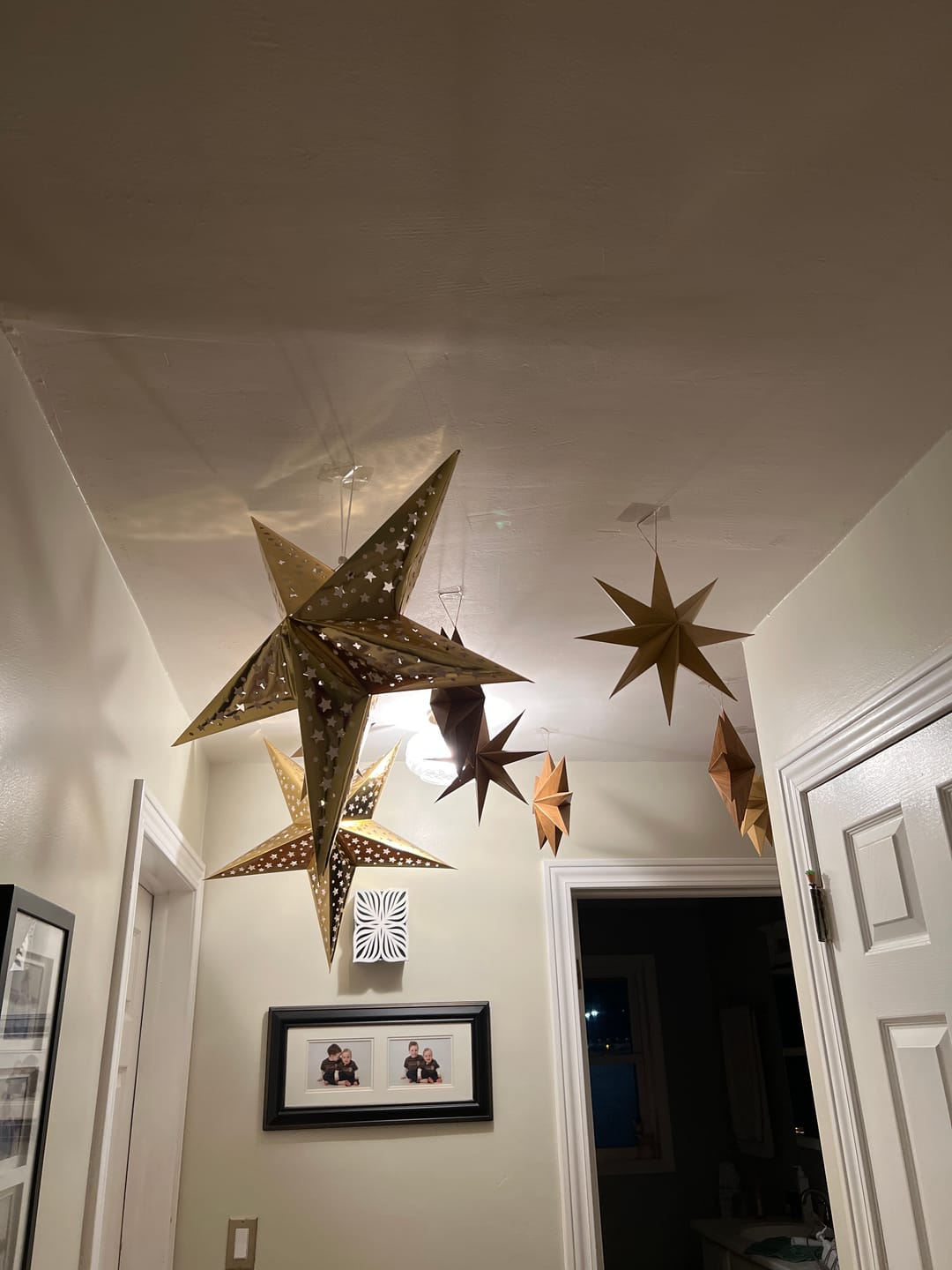 Customer photo review of Fantado MoonBright™ Remote Control for V212LEDRMT 12 LED Multi-function Paper Lantern Light