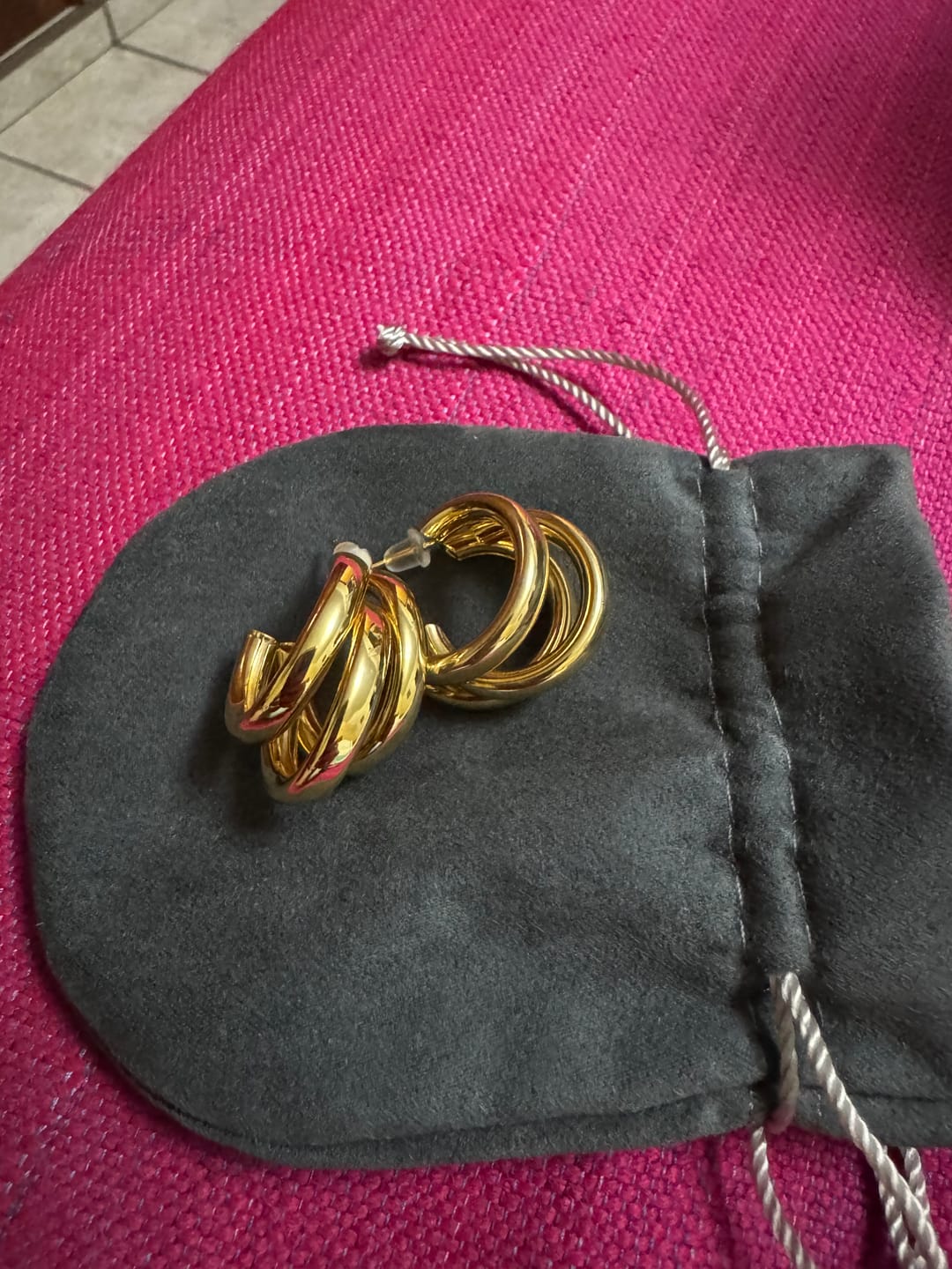 Customer photo review of Par Arracada Triple 25 mm