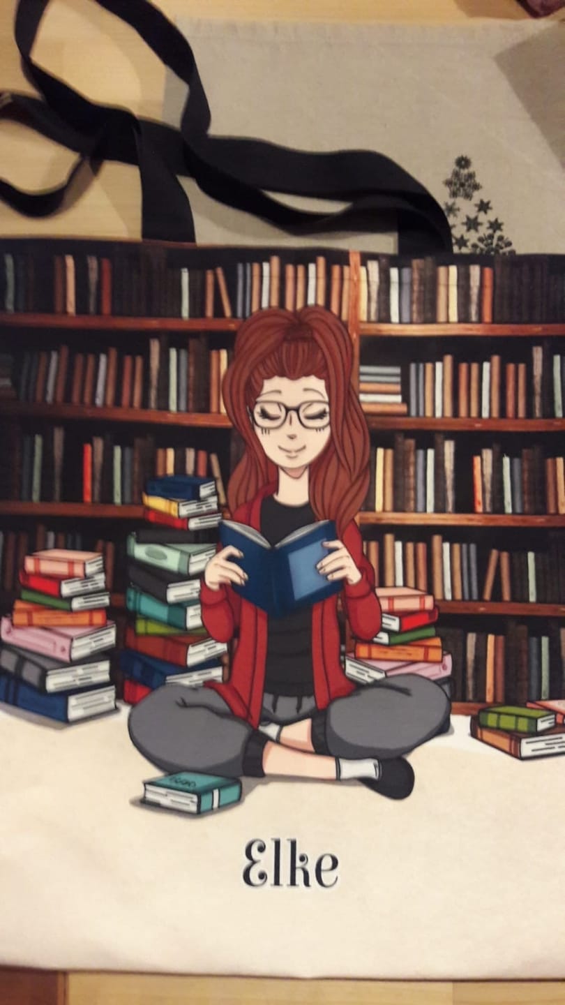 Customer photo review of Büchermädchen - Individuelle Tragetasche