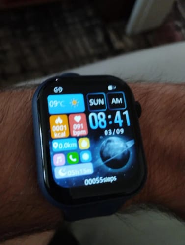 Customer photo review of Smartwatch für iOS/Android mit Echtzeit-Tracker für Herz, Blutdruck und Sauerstoff - VitaTrack Pro