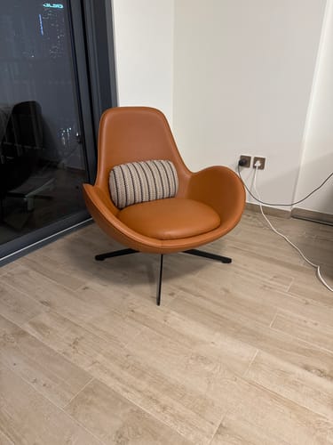 Customer photo review of Vigo Swivel Lounge Chair Lc017 ORG
