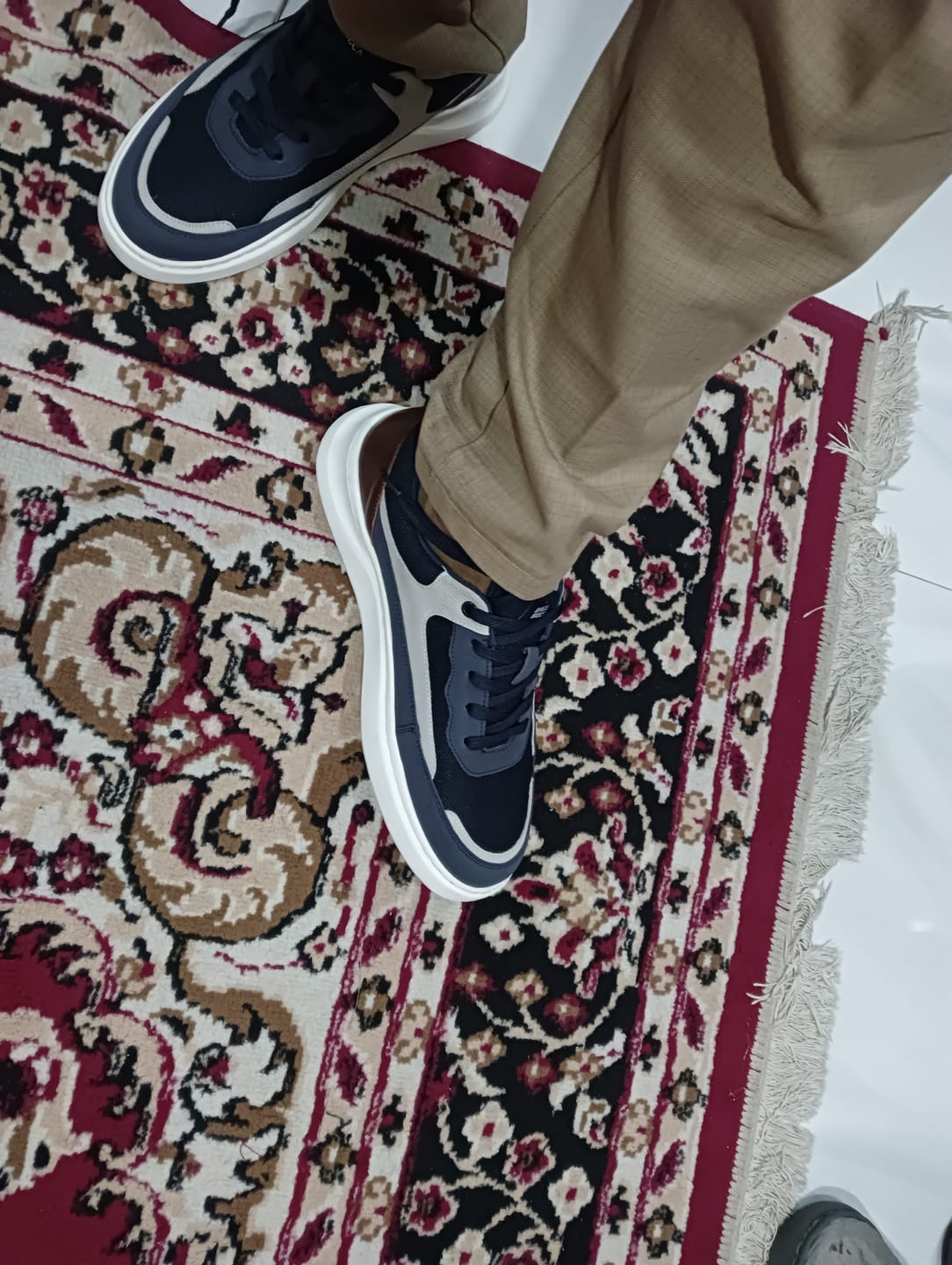 Customer photo review of Bacca Bucci VIBE-STEP Men's Low-Top Sneakers
