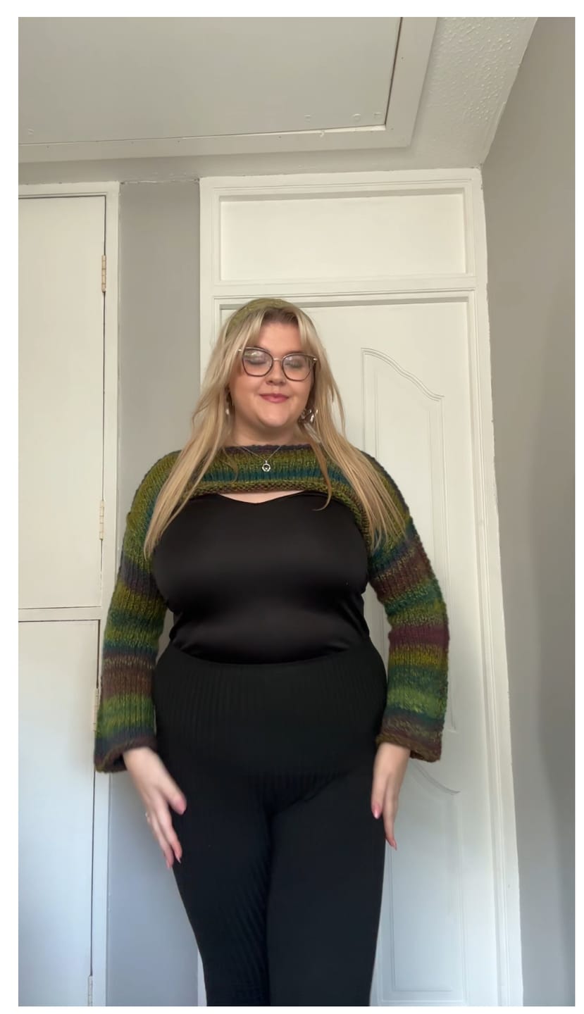 Customer photo review of Dark Green chunky shrug