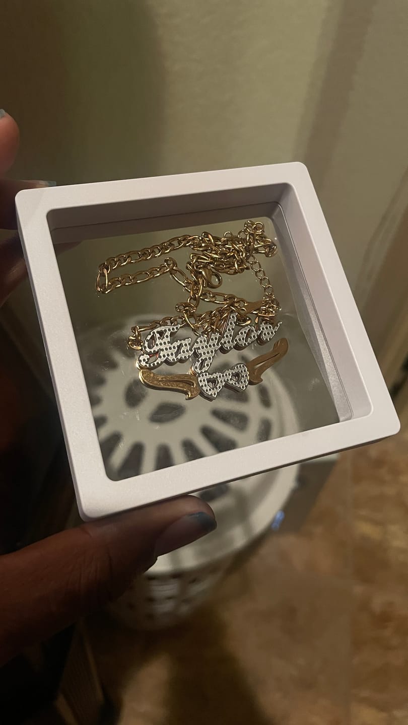 Customer photo review of Kids Double Plated Hearts Name Necklace w/ Figaro Chain