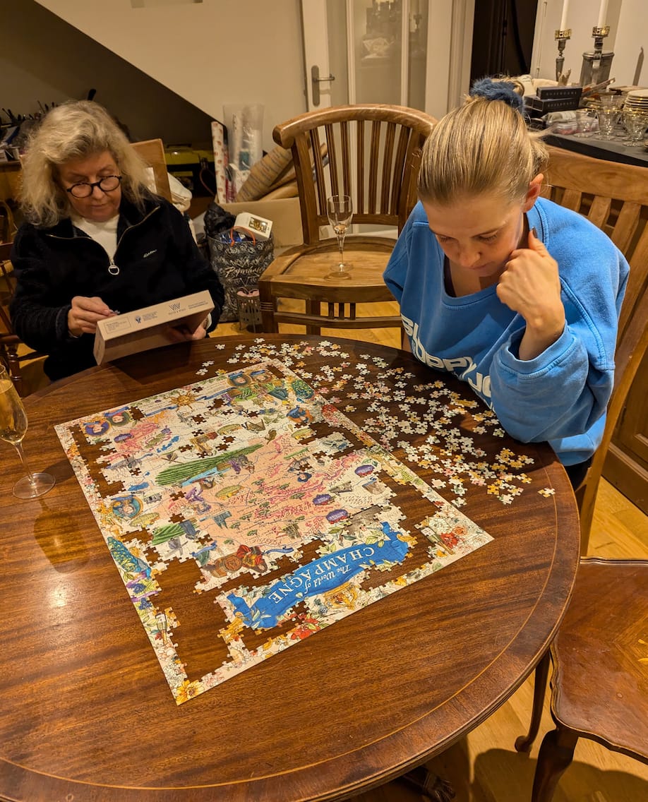 Customer photo review of Wine Puzzle - Champagne