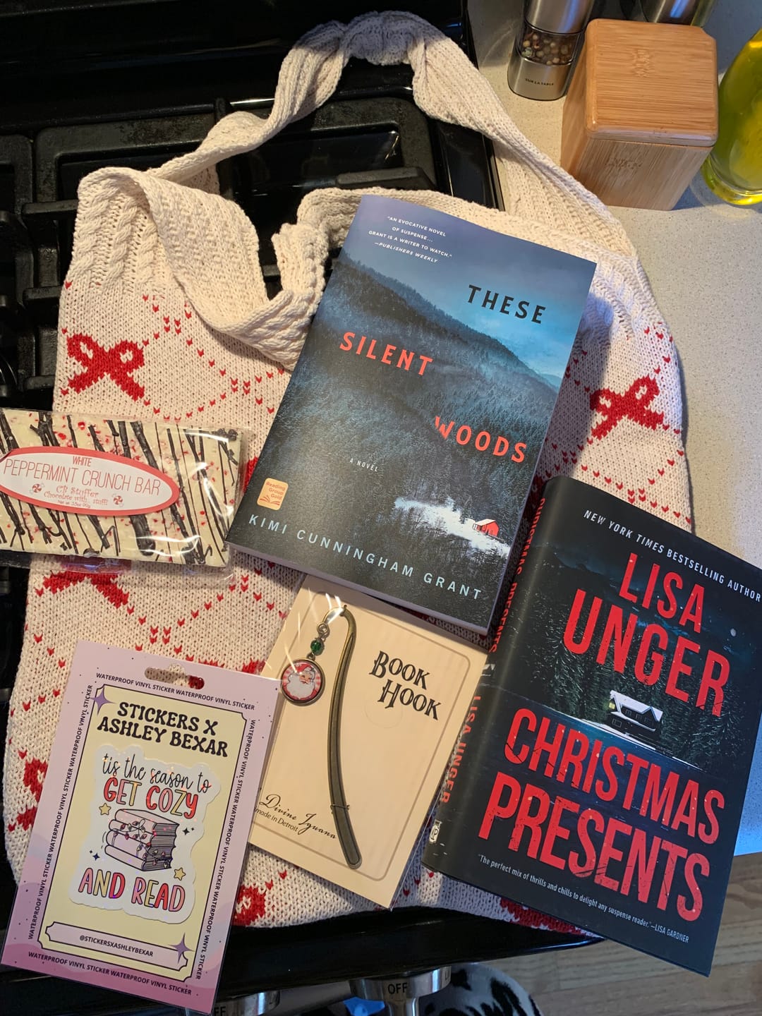 Customer photo review of PRE-ORDER Holiday Book Box Featuring Mystery/Thriller Books
