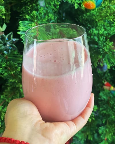 Customer photo review of Strawberry Banana Collagen Peptides Shake powder