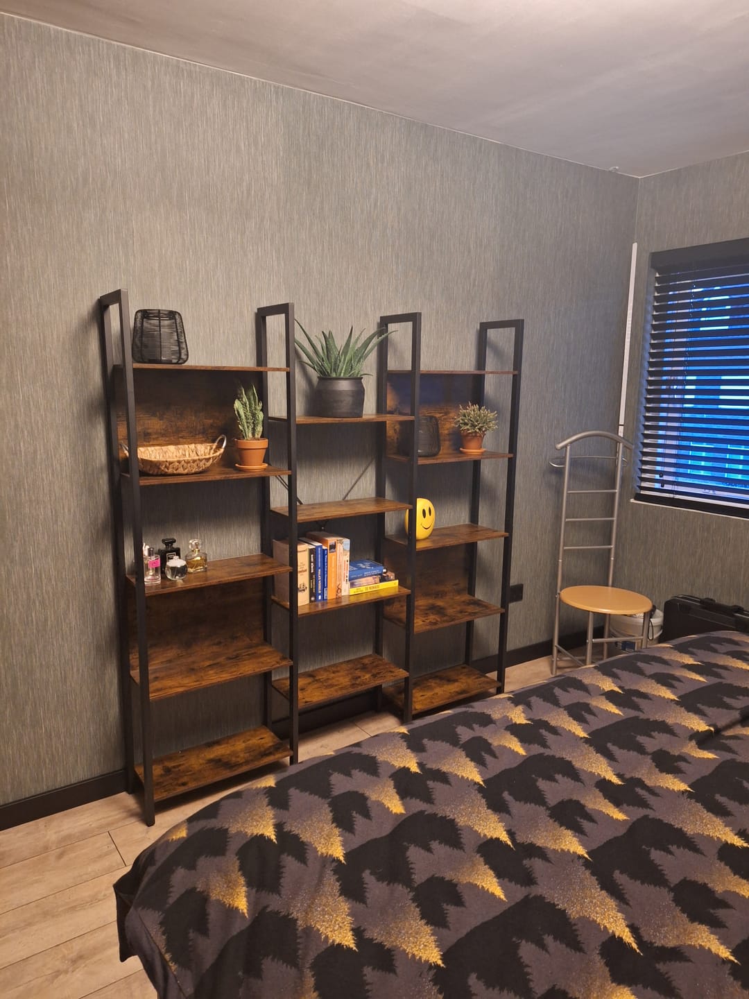 Customer photo review of Boekenkast Industrieel Design | Houtlook |