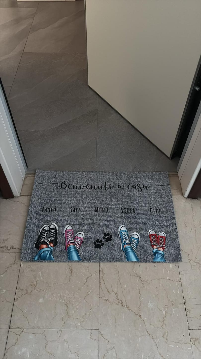 Customer photo review of Scarpe e zampe - Zerbino personalizzato