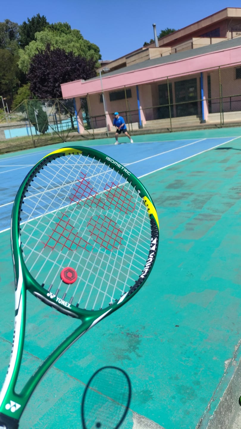 Customer photo review of Raqueta de Tenis Yonex SMASH HEAT Azul 27"