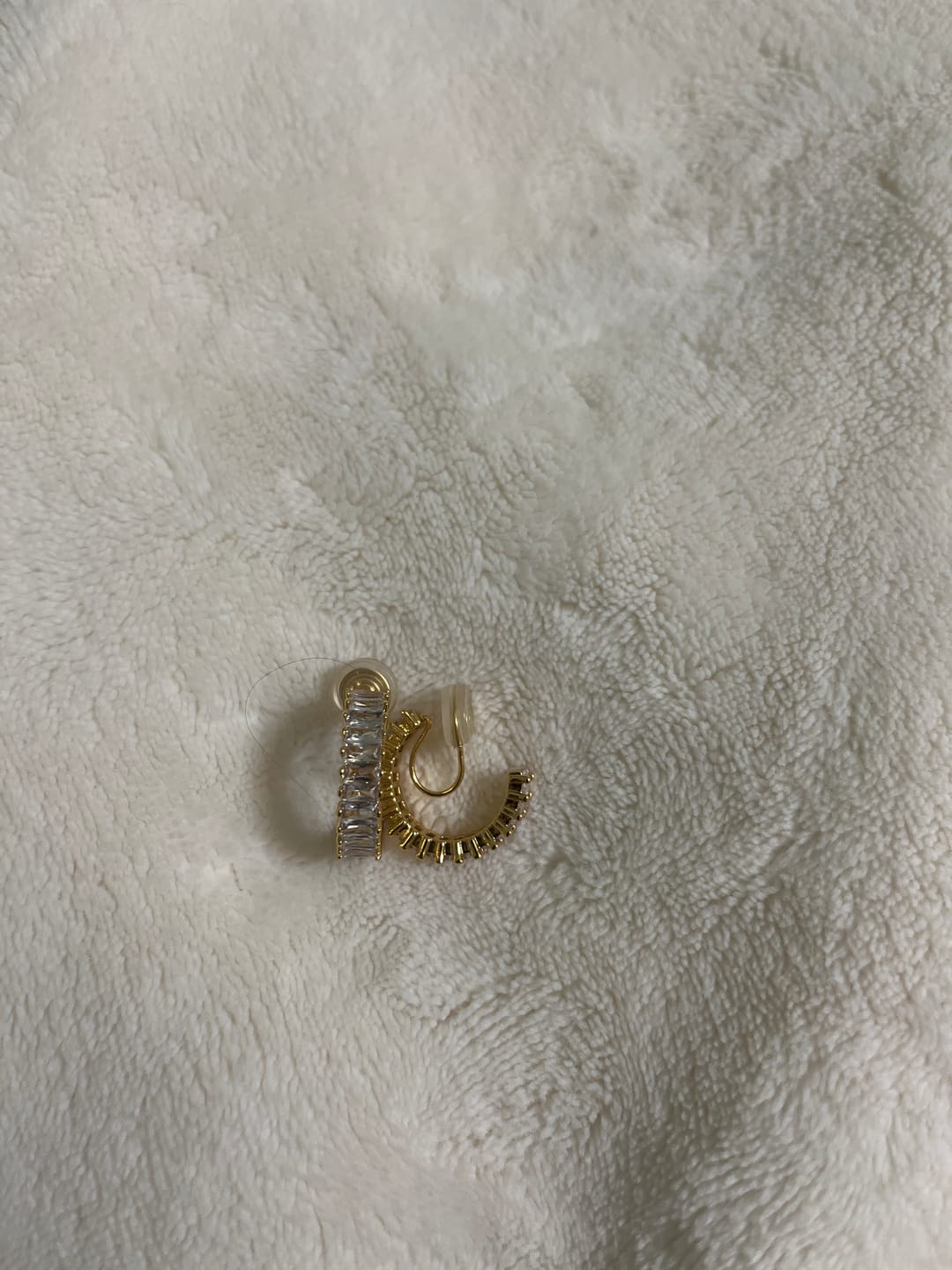 Customer photo review of Olivia Clip On Earrings in Gold
