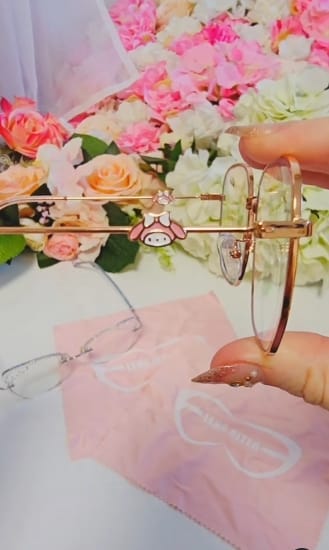 Customer photo review of Melly Eyeglasses