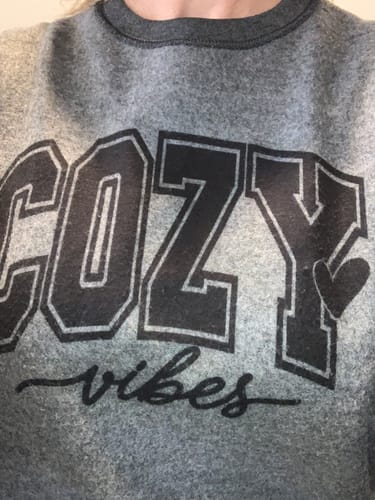 Customer photo review of [FREEZN SZN] Reversible Sweatshirt