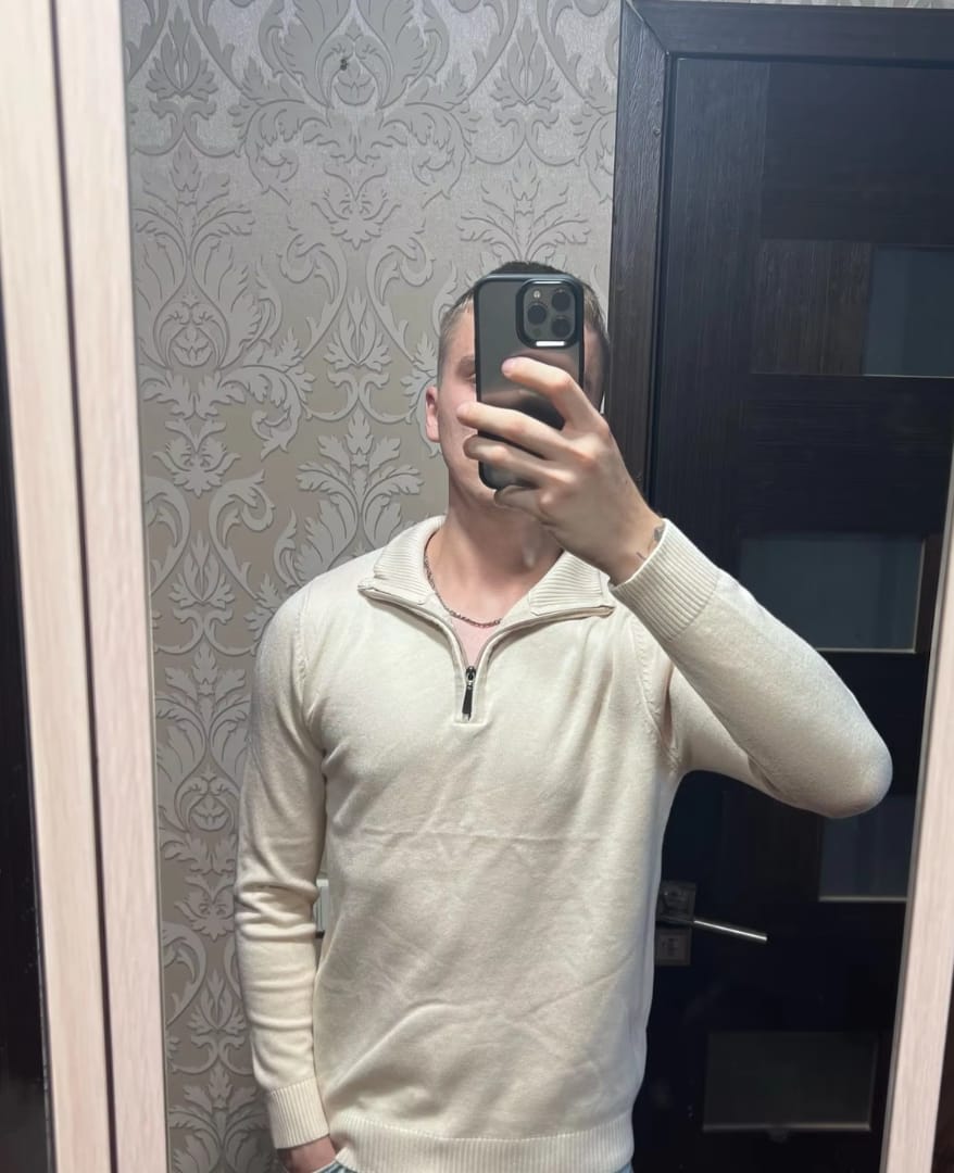 Customer photo review of Merino Herrenpullover mit V-Ausschnitt - Torino