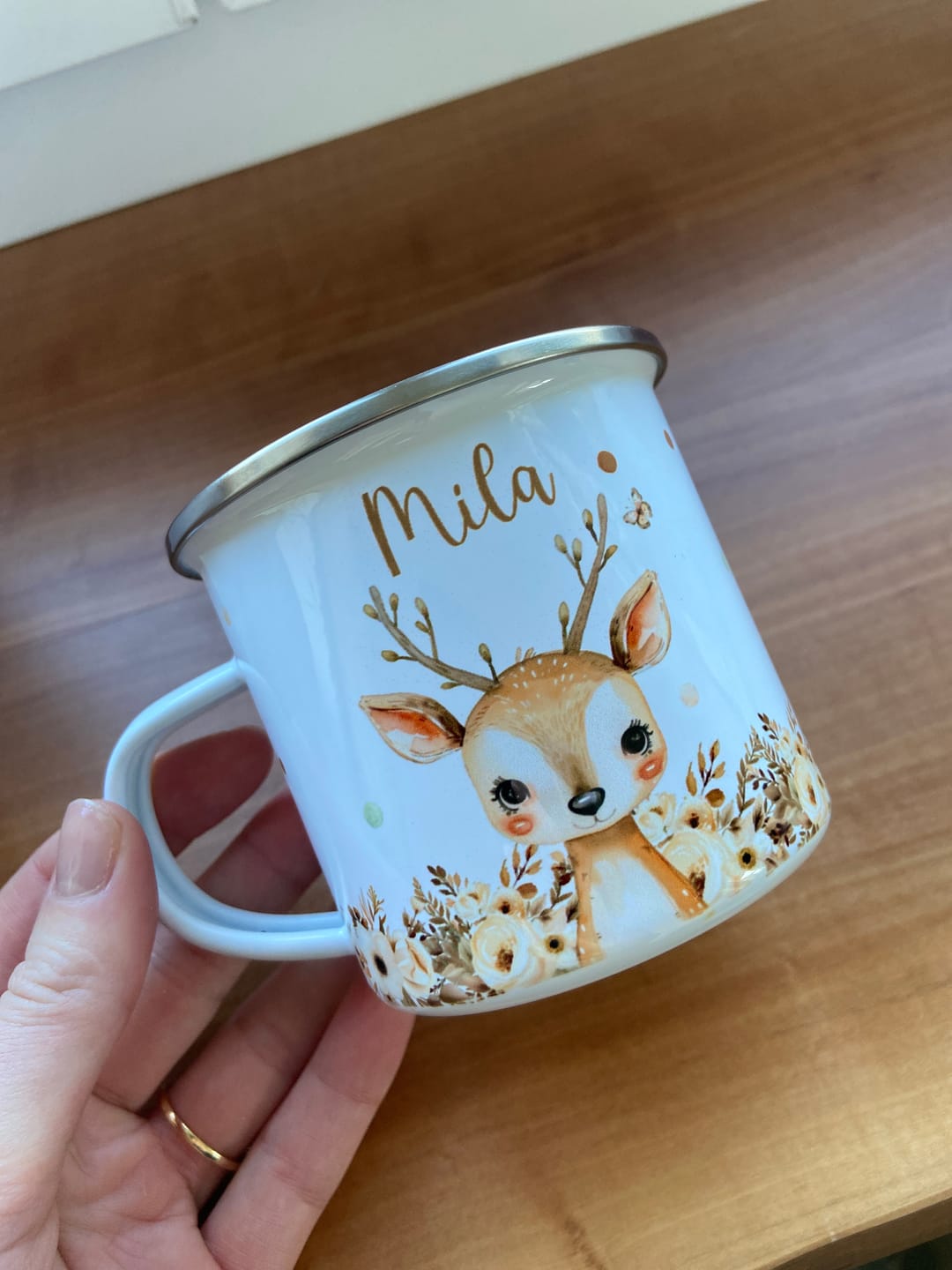 Customer photo review of Emaille Kindertasse personalisiert - Rentier mit Blumen