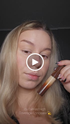 Customer video review of Concealer cu acoperire mare