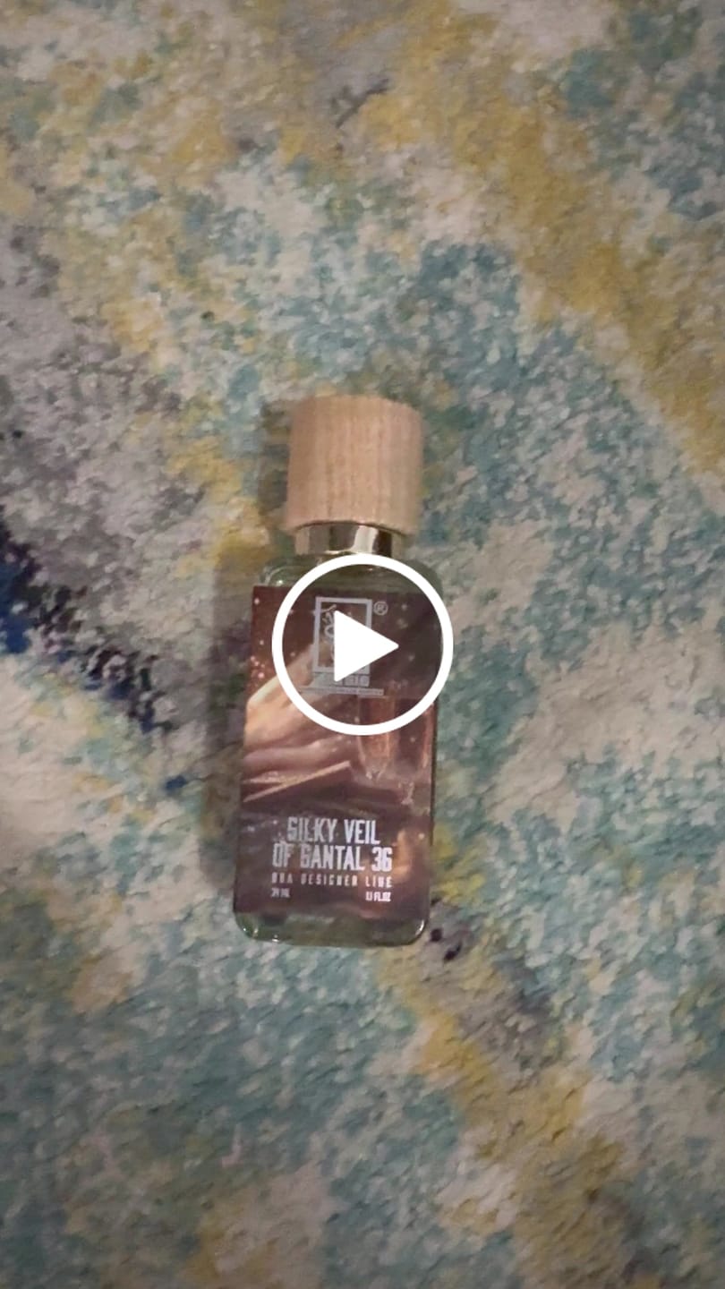 Customer video review of Silky Veil Of Santal 36