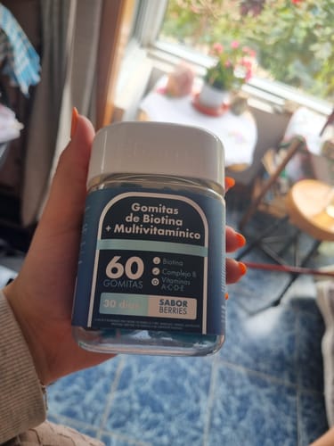 undefined review of Gomitas de Biotina y Multivitamínico | Suscripción image 1 out of 1