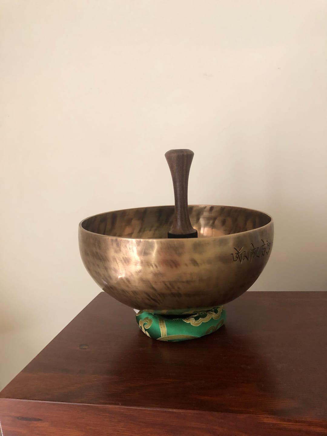 Customer photo review of Full Moon Singing Bowl