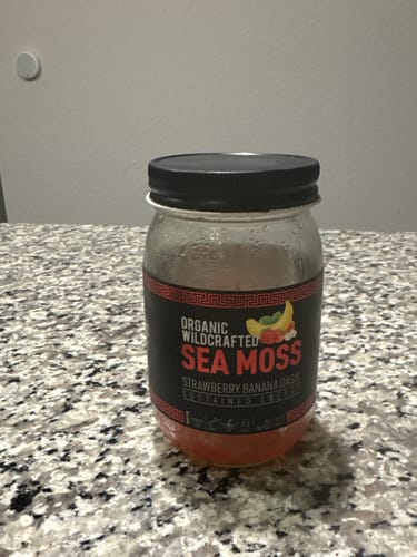 Customer photo review of Strawberry Banana Oasis Sea Moss Gel