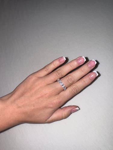 Customer photo review of HEART CUT BAND RING 925. - WHITE GOLD