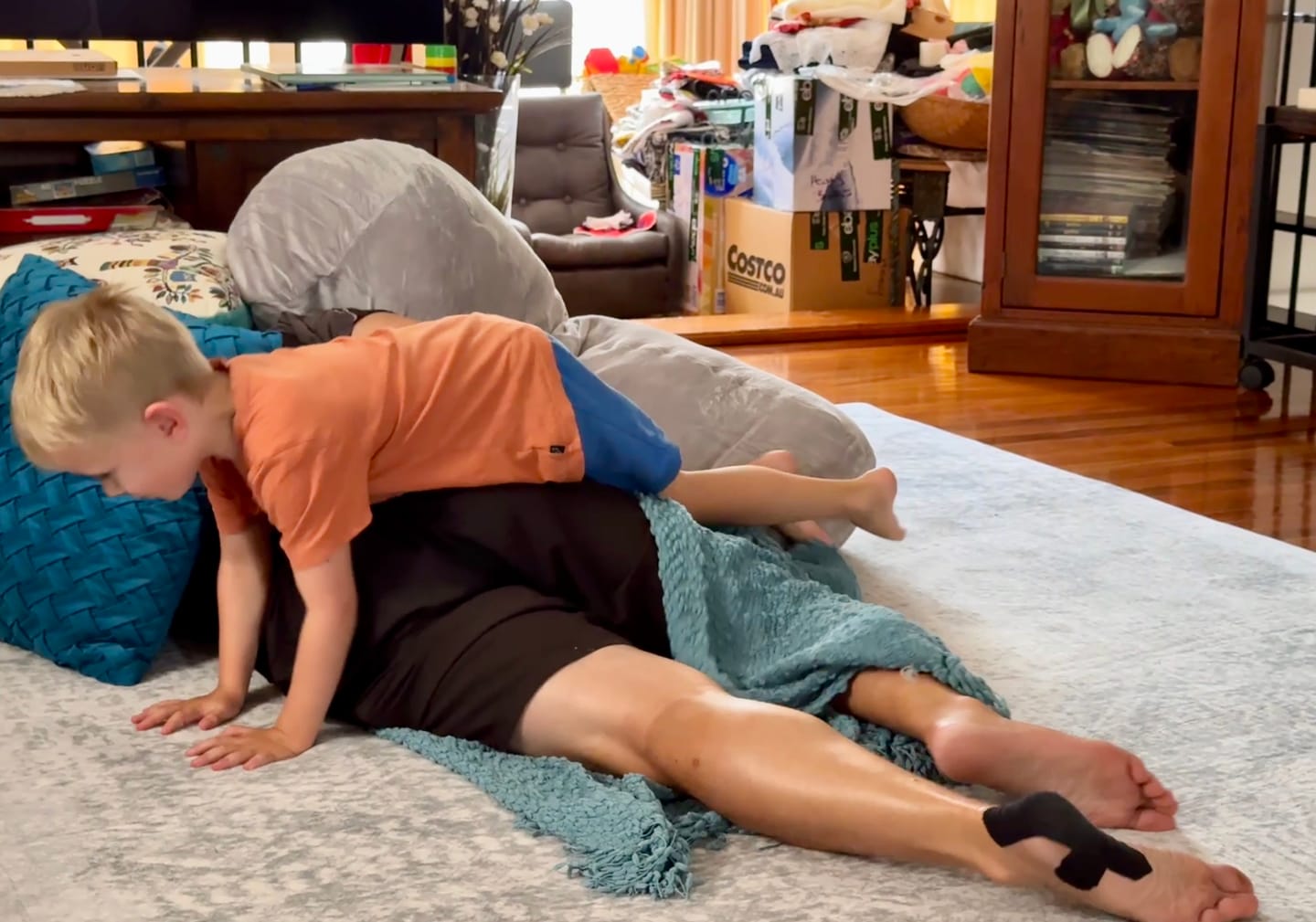 Customer photo review of The Big Soft Pillow