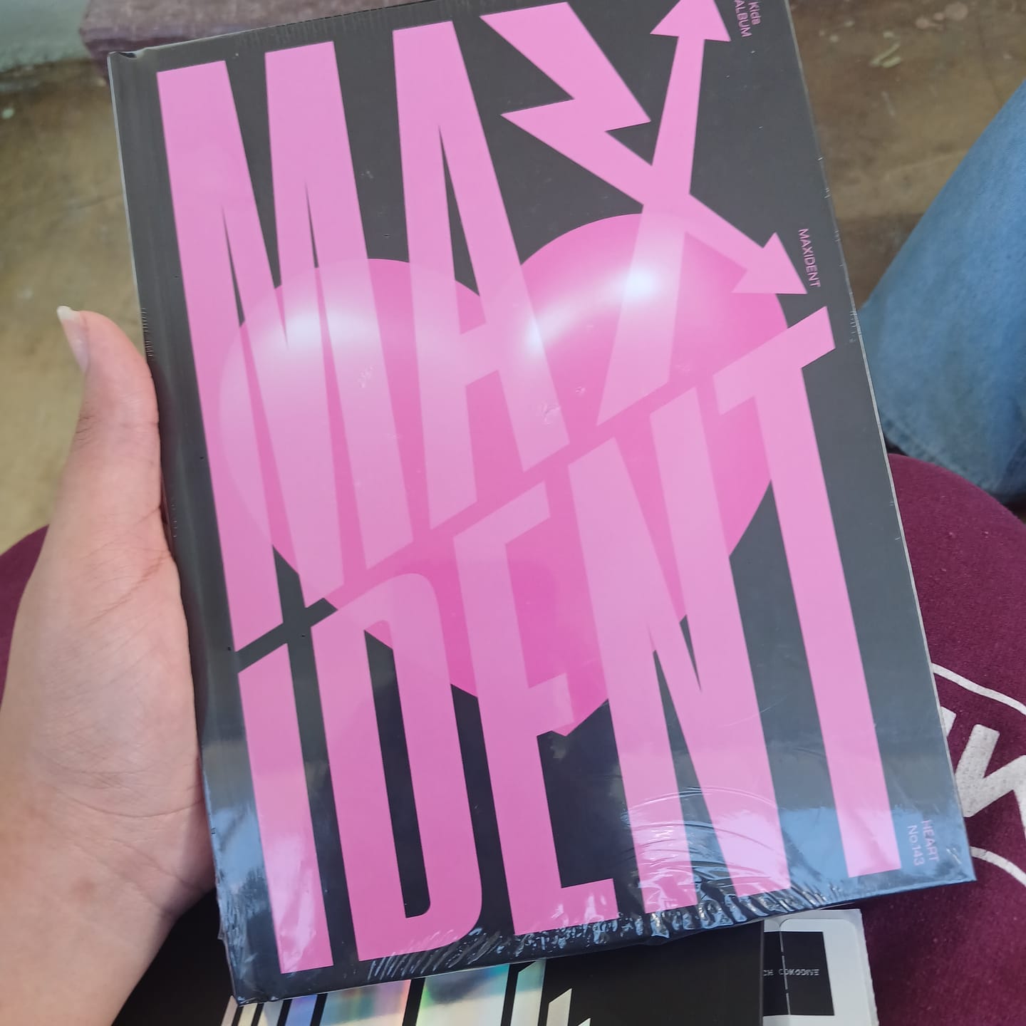 Customer photo review of STRAY KIDS - 7TH MINI ALBUM MAXIDENT STANDARD EDITION