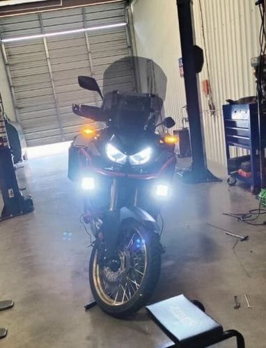 Customer photo review of D4 LED Light Pods with DataDim™ Technology