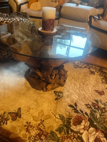 Customer photo review of Handgearbeiteter Couchtisch IKAL aus Wurzelholz inkl. Glasscheibe Ø 80 cm