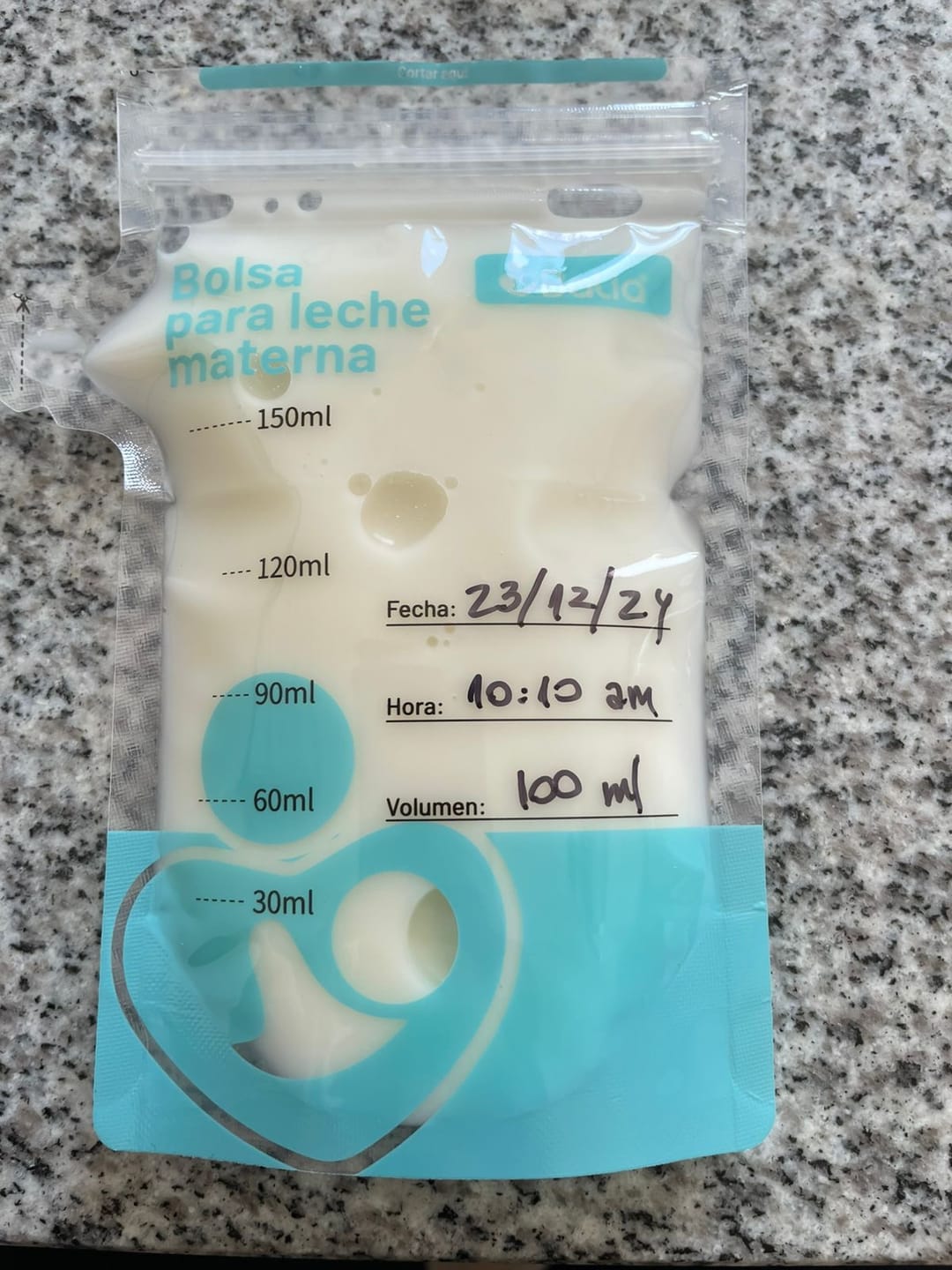 Customer photo review of Bolsa para leche materna 25un