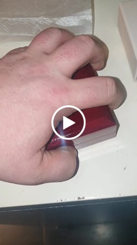 Customer video review of Emballage cadeau - Sac, boîte et carte de voeux