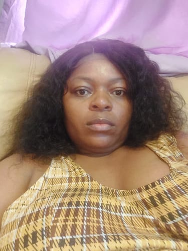 Customer photo review of Brazilian 4x4 Lace Wig - Straight 12" and Natural Wave 12" - R2750