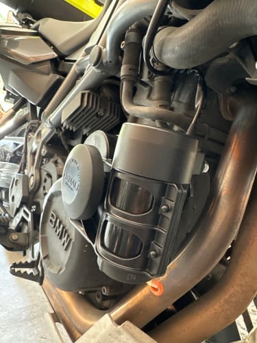 Customer photo review of Universal Wiring Harness for SoundBomb Horns - 5.5ft