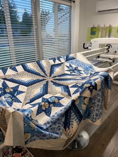 Customer photo review of Block Of The Month - Sunshine Blooms