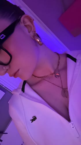 Customer photo review of Louise - grosse pierre