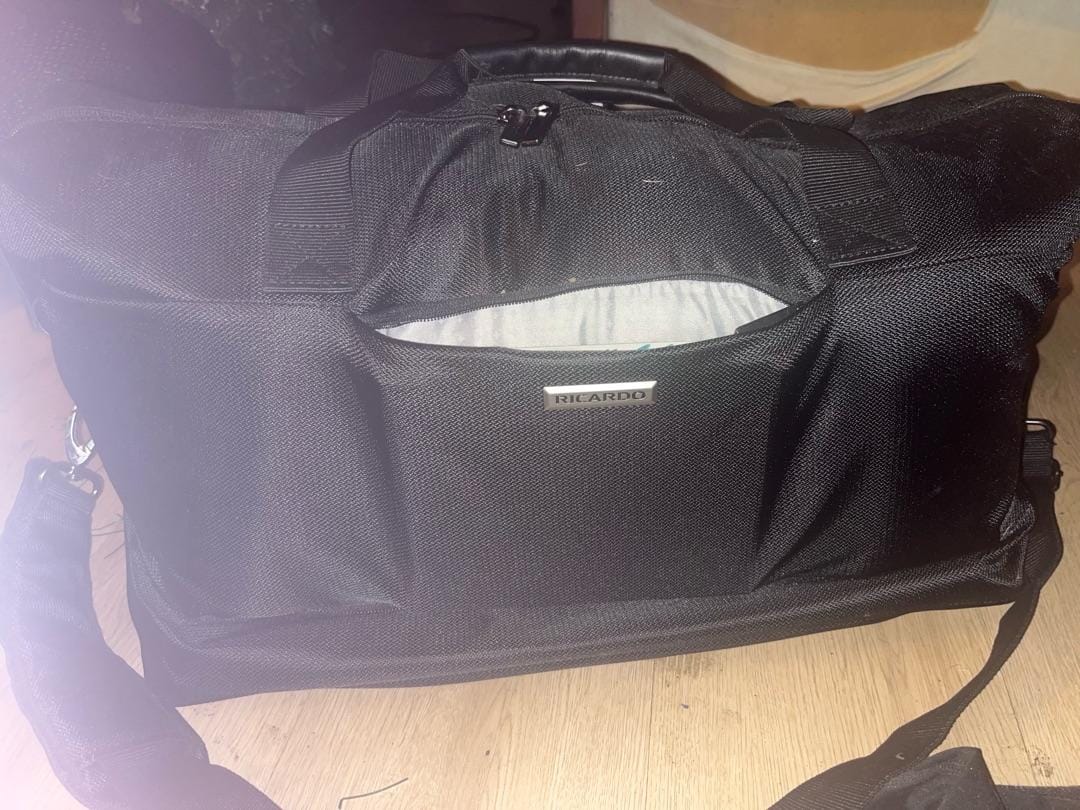 Customer photo review of Avalon Drop-Bottom Weekender Duffel