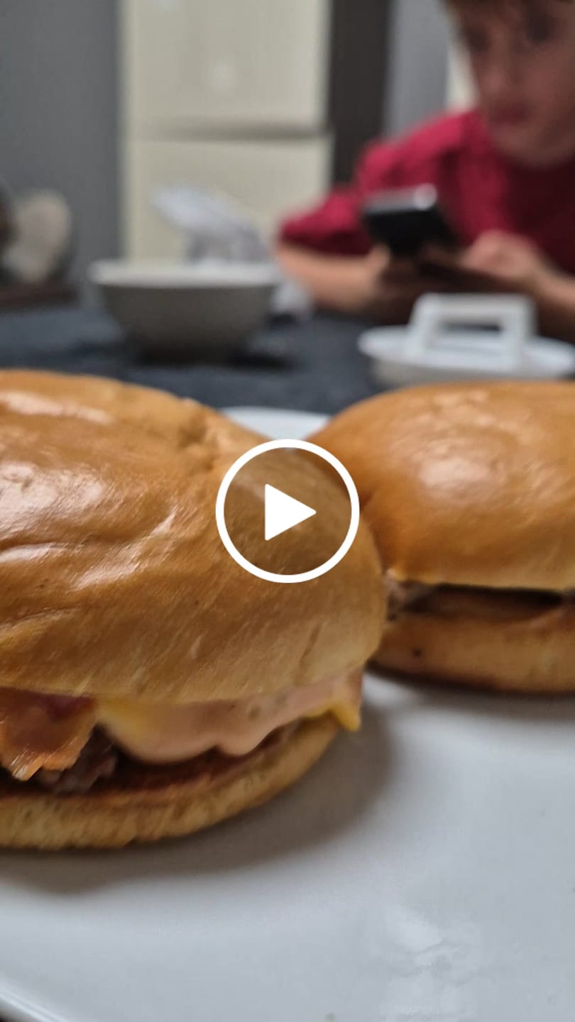 Customer video review of Hot Dog Potato Rolls • 60gr