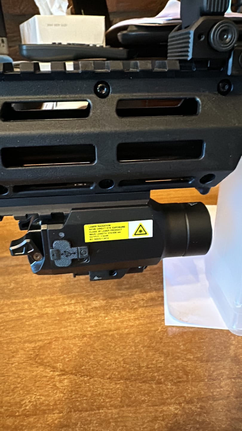 Customer photo review of Fenix GL23R - Lampe pour arme rechargeable - laser vert -  1200 lumens