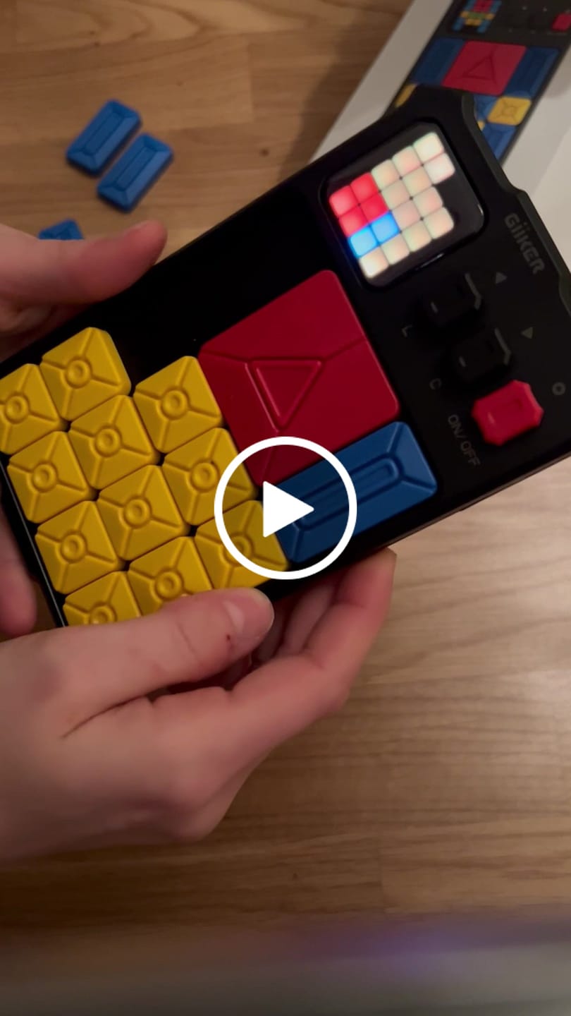 Customer video review of GiiKER Super Slide Puzzle Games