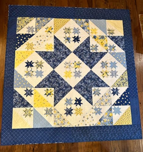 Customer photo review of Block Of The Month - Sunshine Blooms