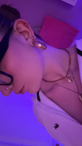 Customer photo review of Louise - grosse pierre